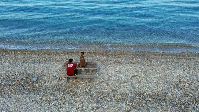 Narkotiğin hassas burnu "Çayra" emekli oldu